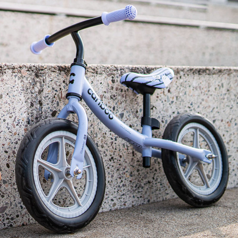 Low step-through frame for easy mounting and dismounting.